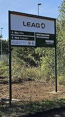 Säule 90 und Beleuchtungseinheit Rondo 130 mit pulverbeschichteter Oberfläche