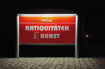 Aufsteller mit Beleuchtung