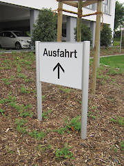 Aufsteller mit Schildrahmen