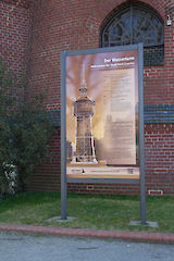 Aufsteller mit Säule 80/80 und U-75 Profilen für Aluminiumverbundplatte ( Dicke 3 oder 4 mm, Kundenmaterial ) Profiloberfläche: pulverbeschichtet nach RAL