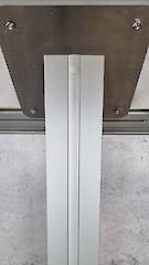 geteilte Clipleiste mit Bohrung für möglichen Adaptertausch