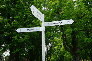 Wegweiser dreifach eloxiert